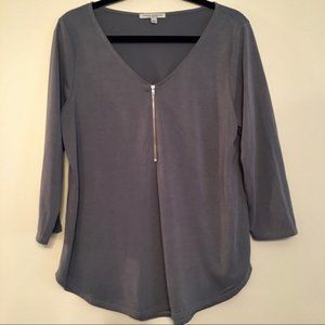 Green Envelope Gray 3/4 Sleeve Top